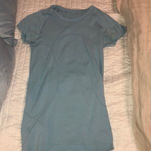 Lululemon blue swiftly tech short sleeve
